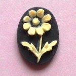 Камея "Цветок" 10х14 на черном - фото 18899