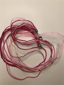 Шнур с замком нейлон с органзой 45 см розовый - фото 31163